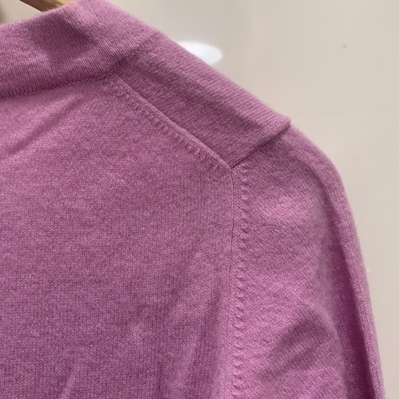 Lavender Cashmere Vneck Sweater - Picture 5 of 5